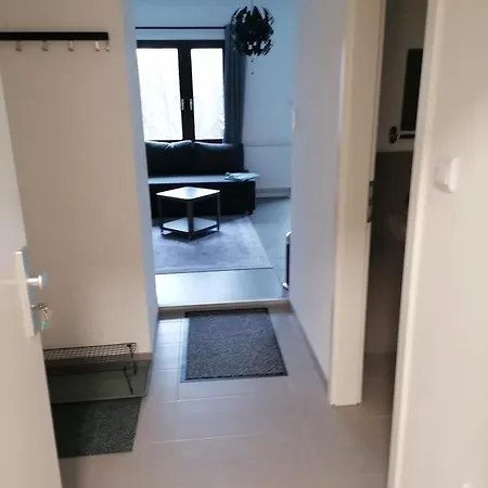 Haus Charlottenburg 1, Zentrumsnah Gelegen, Mit Blick Auf Festung Apartment