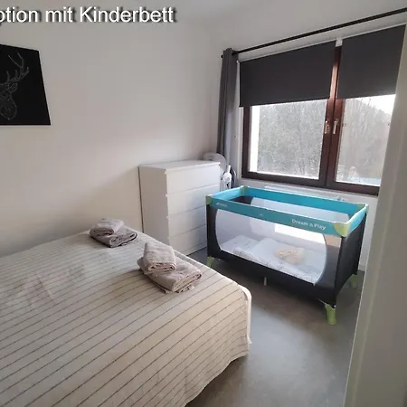 Haus Charlottenburg 1, Zentrumsnah Gelegen, Mit Blick Auf Festung