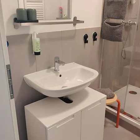 Haus Charlottenburg 1, Zentrumsnah Gelegen, Mit Blick Auf Festung *